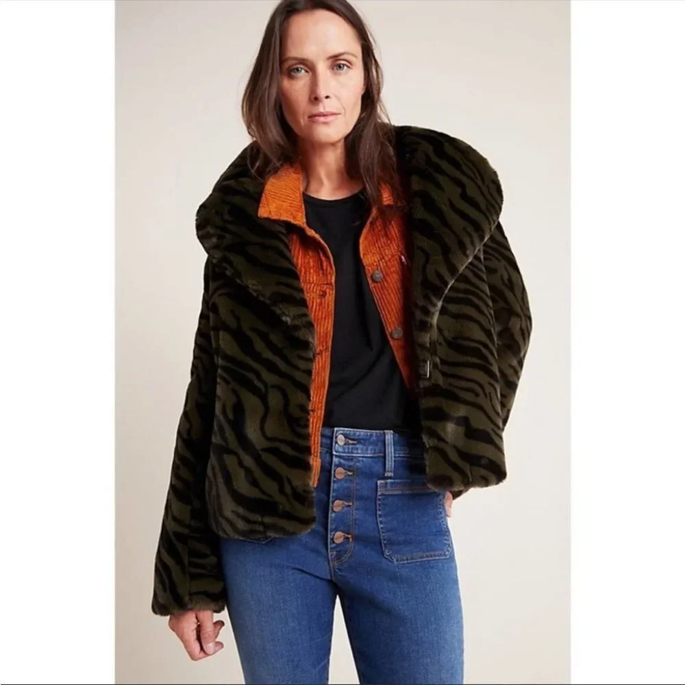 NEW Anthropologie Sanctuary Green Zebra Print Faux Fur Jacket Size Medium - Picture 2 of 16